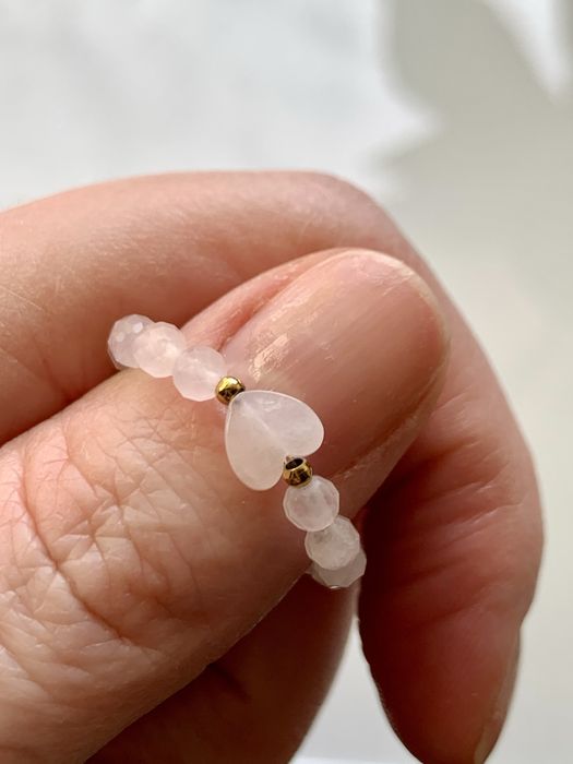 Talizman pierścionek kwarc różowy heart miłość minerały