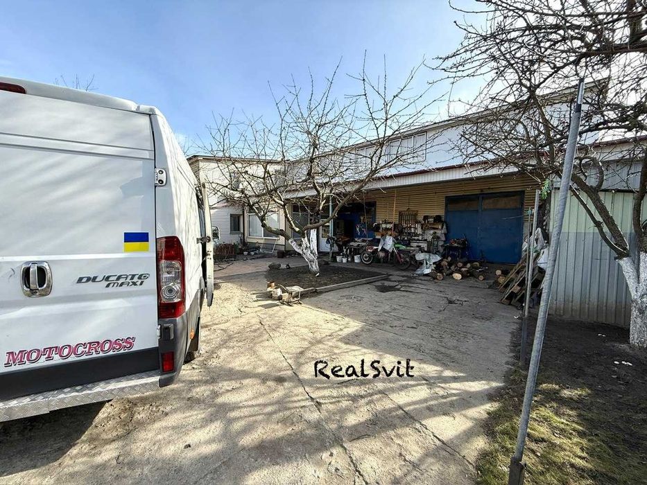 Будинок, СТО, баня, гараж, яма, підйомник. м. Видубичі