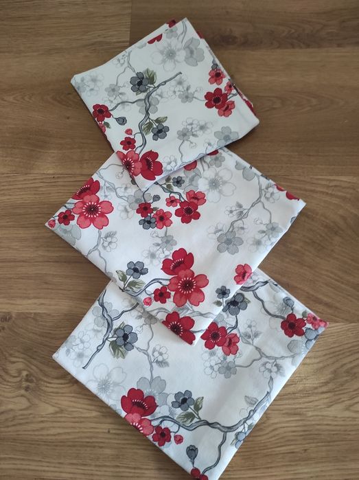 Obrus 90/90 + poszewki 45/45,40/40