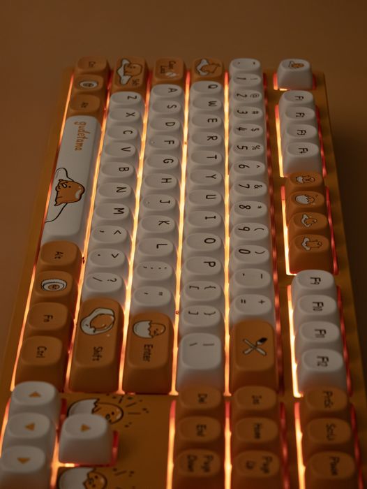 Akko Gudetama 5108 SE лімітована механічна клавіатура