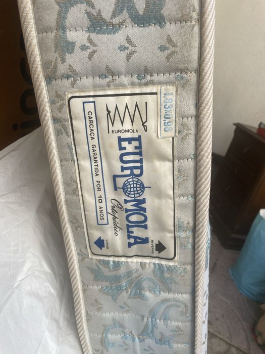 Cama de solteiro + colchão