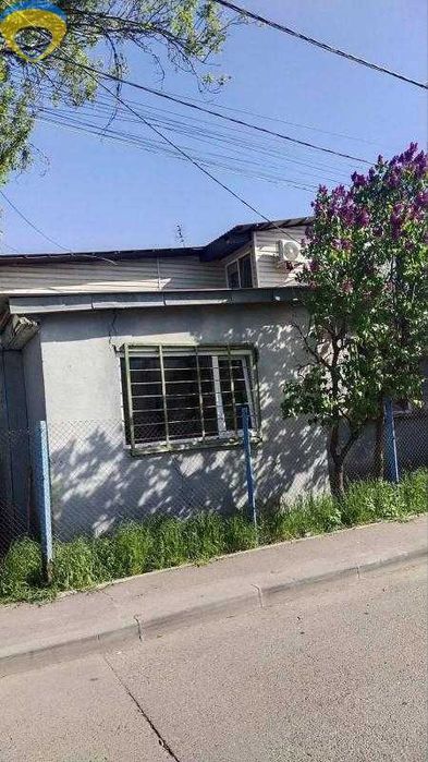Продам квартиру на земле на Фонтане на улице Доковая.