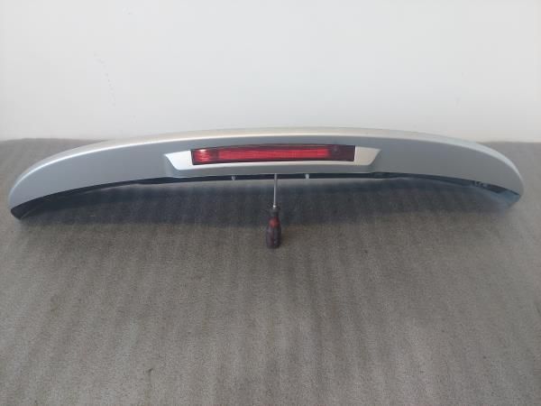 Spoiler / aileron da tampa da mala RENAULT Clio IV Grandtour (KH_)