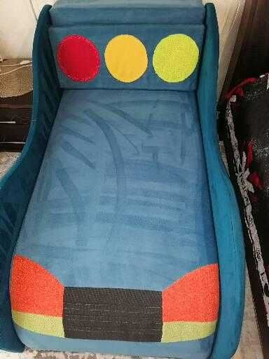 Ліжко дитяче машина