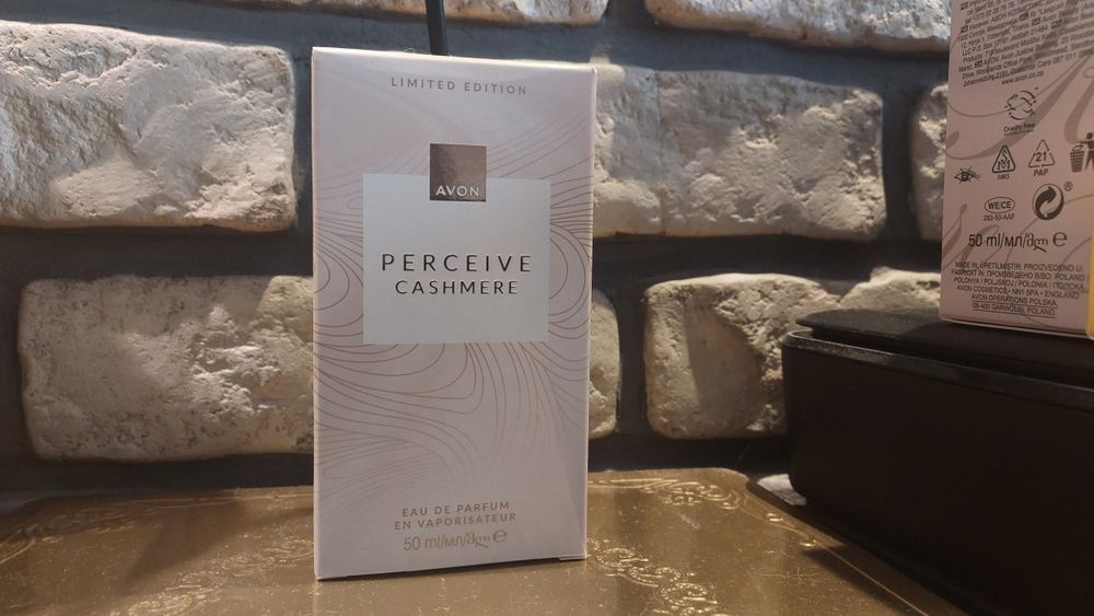 Avon Perceive Cashmere woda perfumowana wersja limitowana 50 ml +1p r o b k a