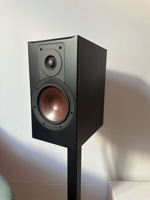 Colunas DALI Opticon 2 MK2 (preto)