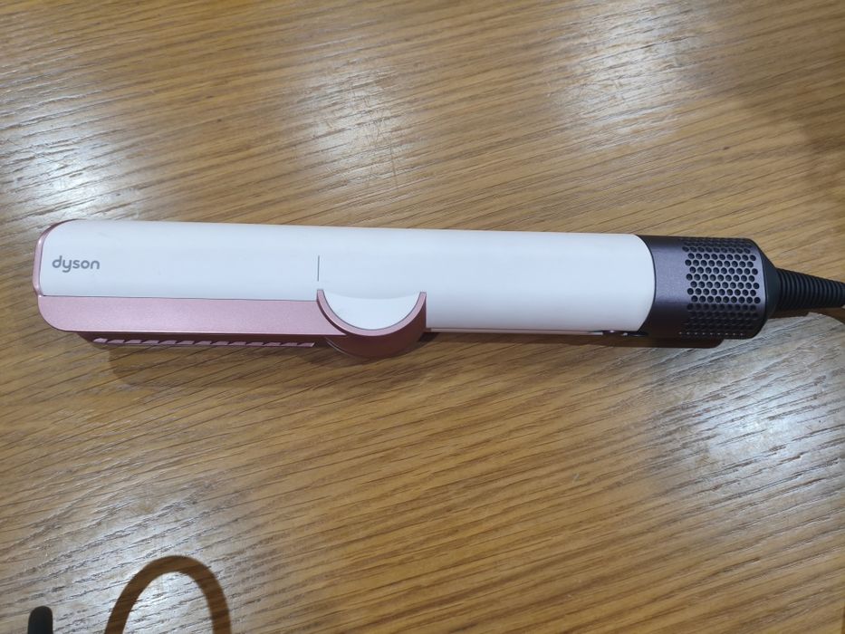 Dyson airstrait cerâmica pink/Rose gold