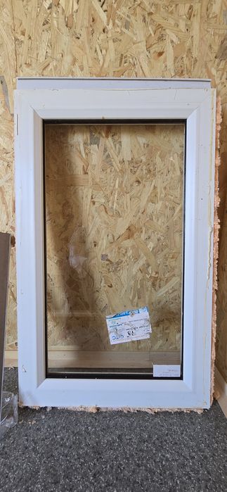 Окно 50х80см металлопластиковое