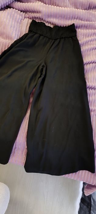 Pantalonas pretas tamanho S
