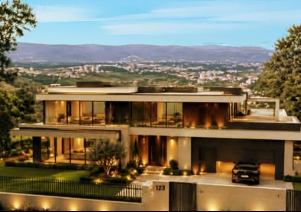 Vendo terreno  urbano para construção de moradia individual ,2 geminadas em PH, ou 3 em Banda em PH , Turiz Vila Verde Braga , exeles vistas P. Braga