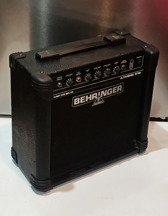 Wzmacniacz do gitary basowej Behringer combo piecyk do: gitara elektryczna basowa