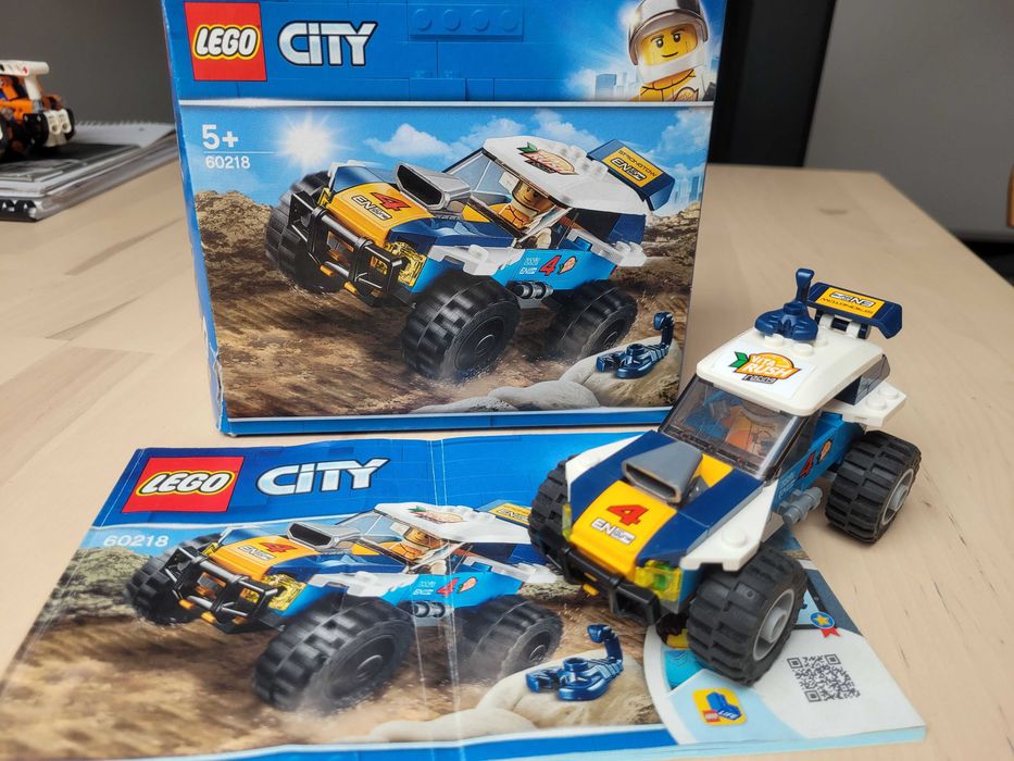 Zestaw Lego City - Pustynna wyścigówka 60118, komplet