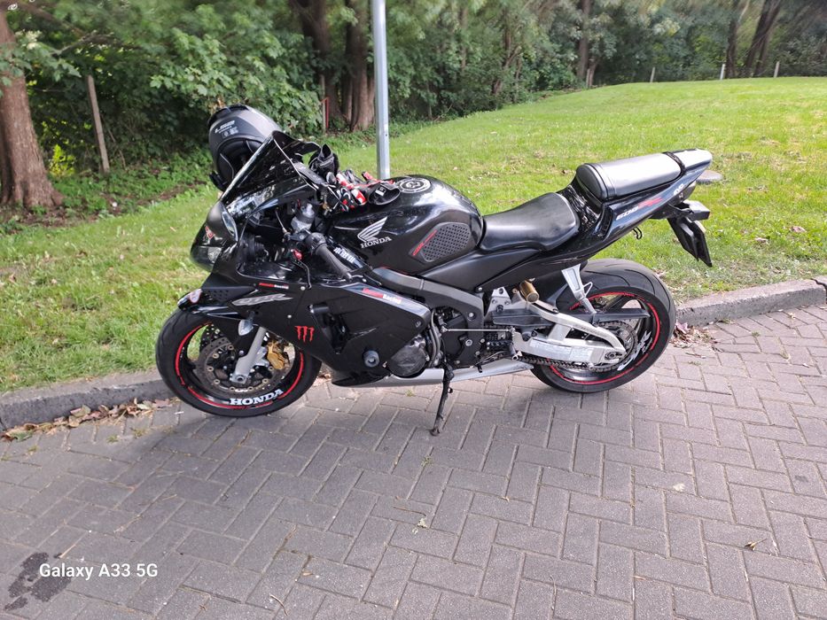 Sprzedam Honda cbr 600rr