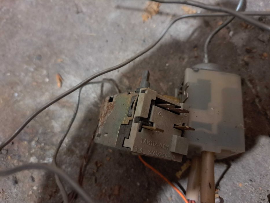 Компрессор для холодильника с реле