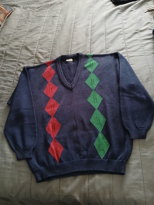 Puluver em algodão  fundo azulul