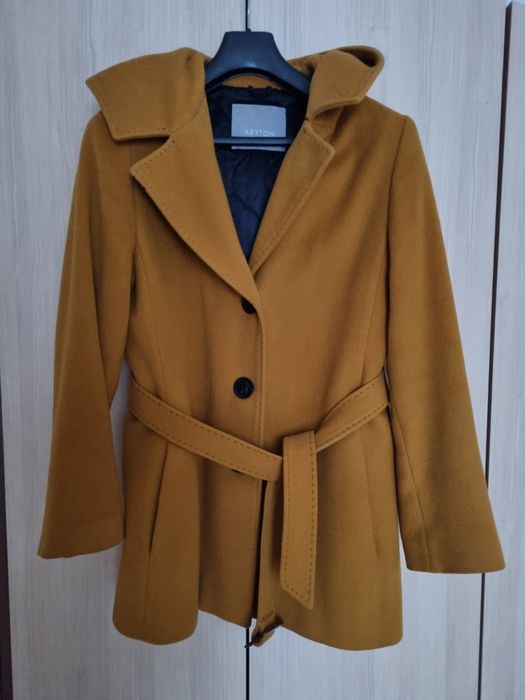 Kurtka firmy Aryton. Rozmiar 42