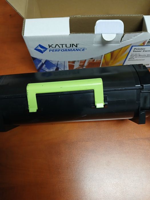 Pełny toner,  Konica Minolta bizhub 3320