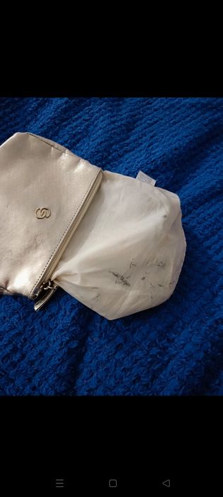 Mała kosmetyczka złota