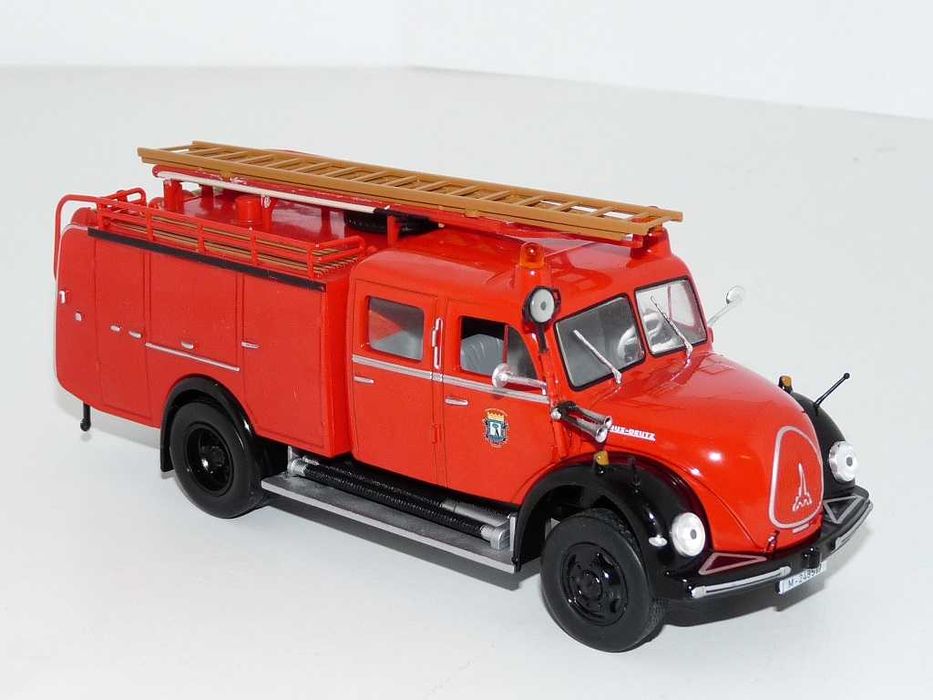 Miniatura bombeiros Magirus Deutz Mercur TLF 16