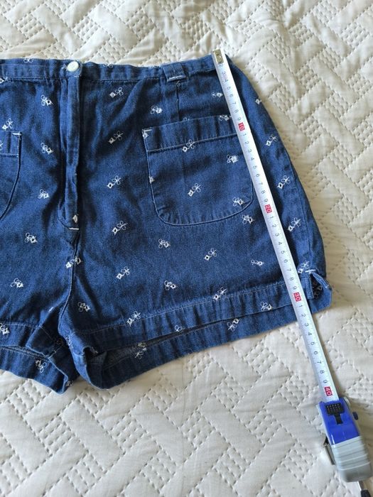 Krótkie spodenki, szorty Dorothy Perkins