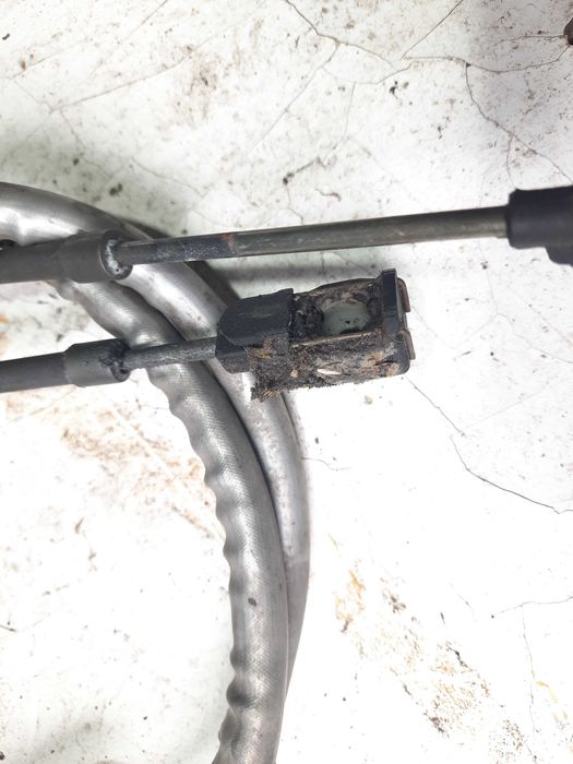 Троси куліси МКПП коробки передач Тойота Авенсіс т25 2.0 д4д