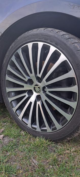 Skoda Superb II lift Laurin Klement full opcja