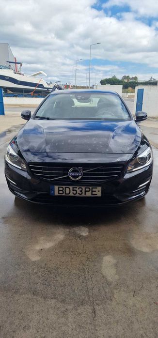 VOLVO V60 2018 2.0 150cv