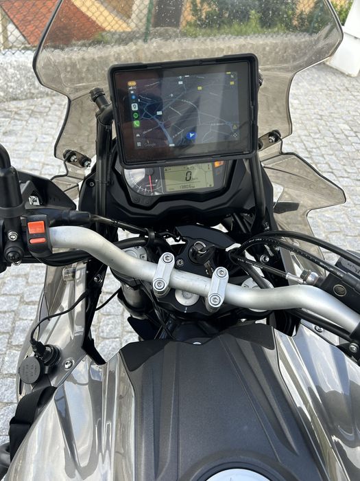 Benelii trk como nova. Com malas 4700€