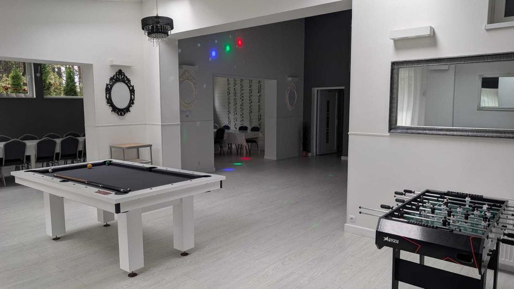 Willa w lesie z sala banietowa na imprezy wesela szkolenia