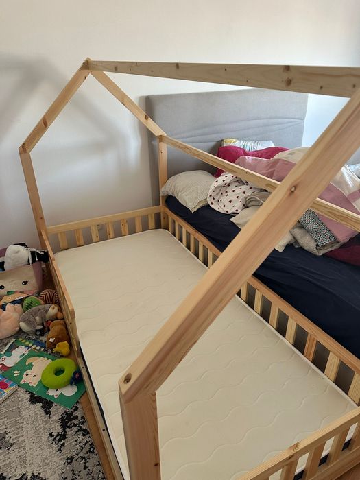 Cama para bebe casinha