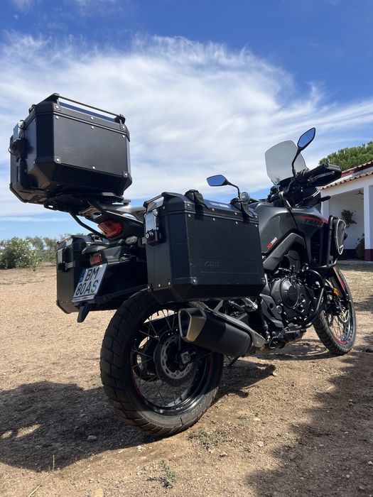 Honda Transalp XL 750 | Full Extras | Malas GIVI