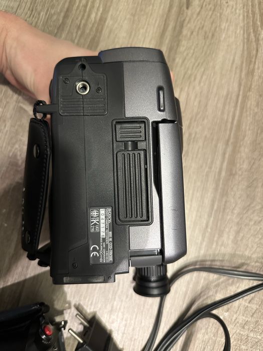 Відеокамера робоча Sony CCD-TRV30E | 1995 року | + CCD-TR105E