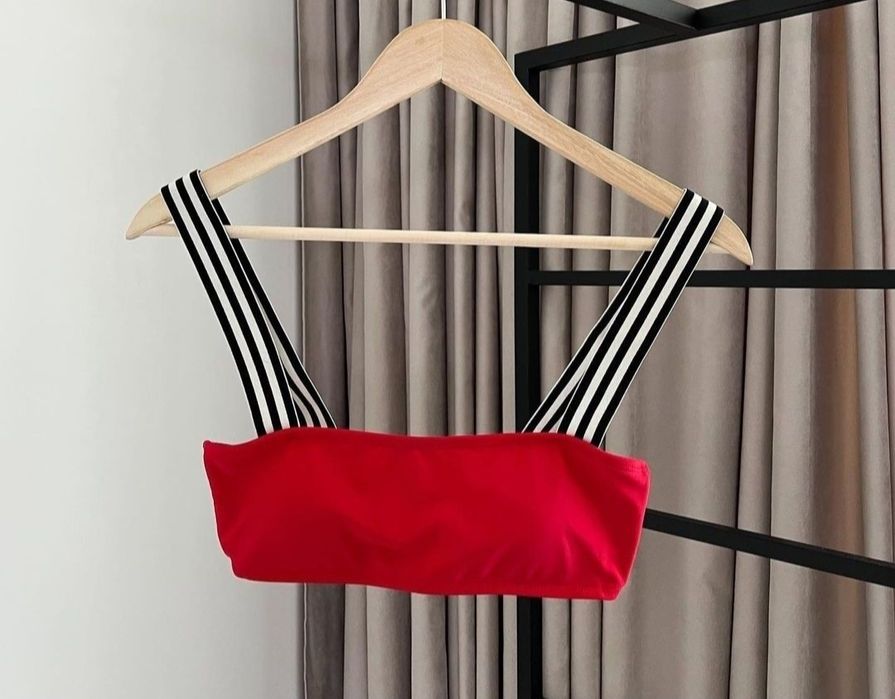 Купальный топ на подростка