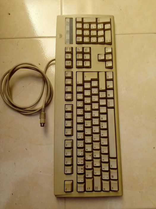 teclados para computadores usados