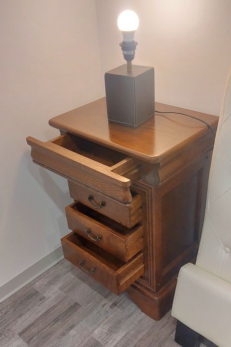 Mesas de Cabeceira Estilo Luis Filipe