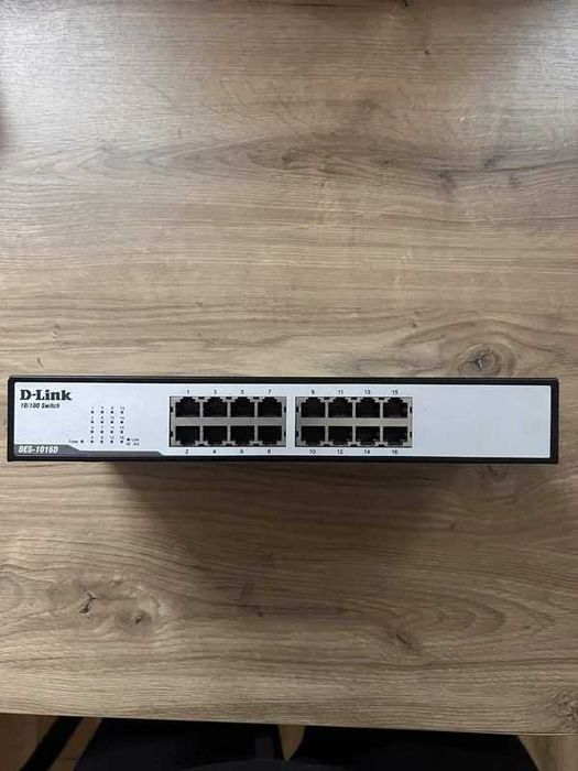 Switch D-Link DES-1016D
