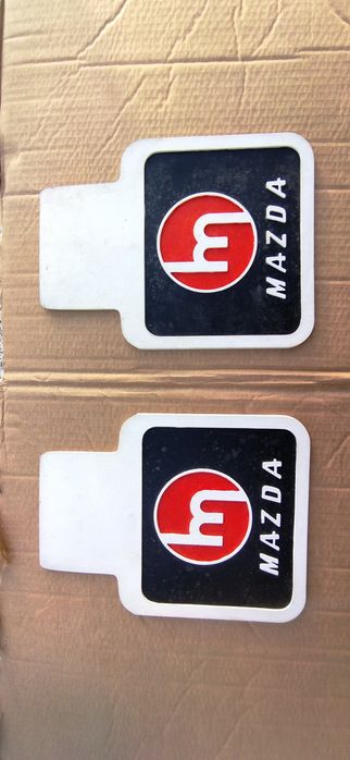 Par de palas MAZDA