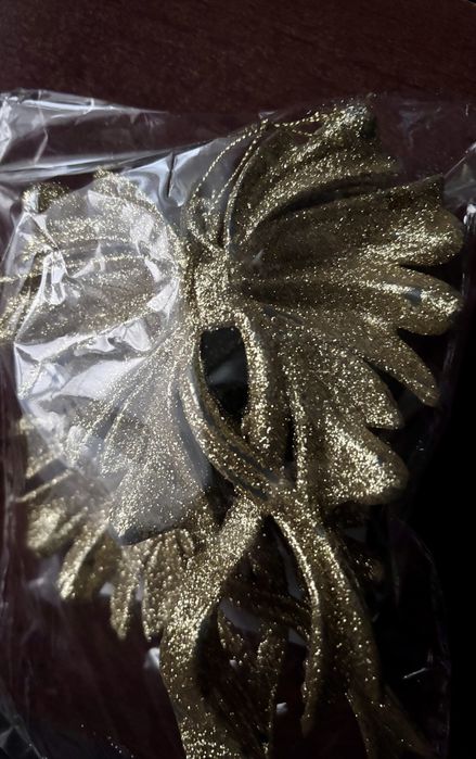 Новорічні прикраси