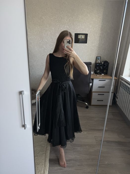 Вечірнє /випускна сукня