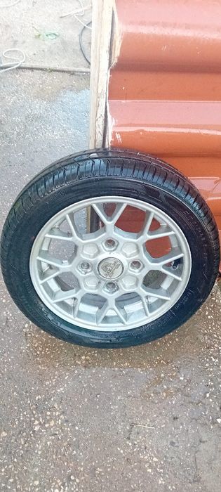 Jantes liga leve com pneus para Aixam
