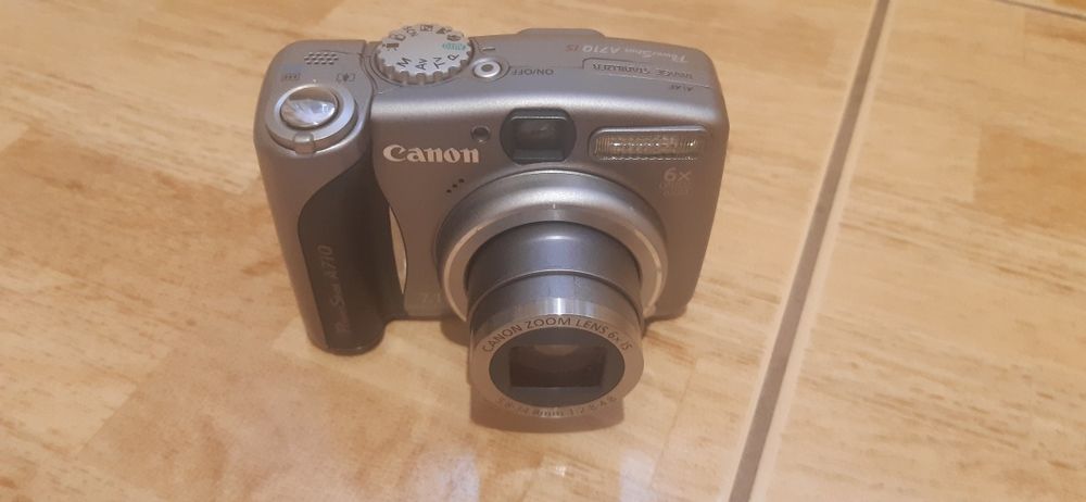 Aparat Canon PowerShot A710