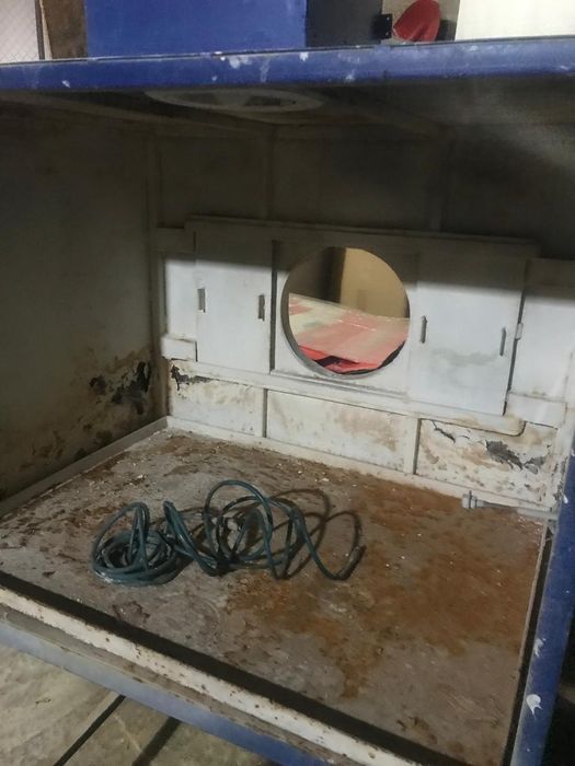 камера напилення для роботи з фарбопультом