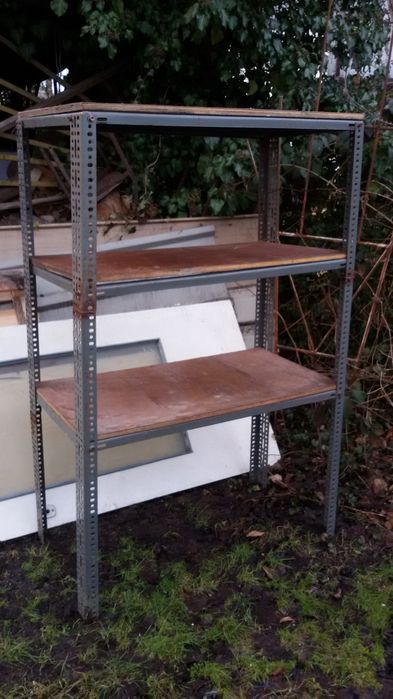 Regał stalowy garażowy