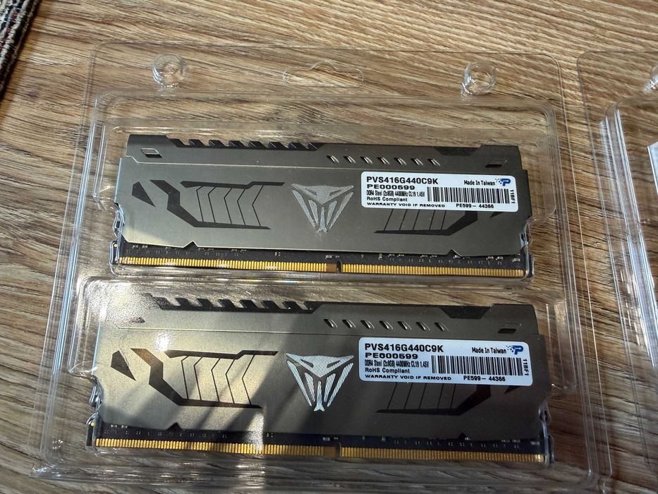 Pamięć RAM Patriot Viper Steel 4400 MHz CL 19 4x8GB (32GB) DDR4