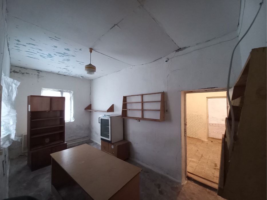 Продам комерційне приміщення