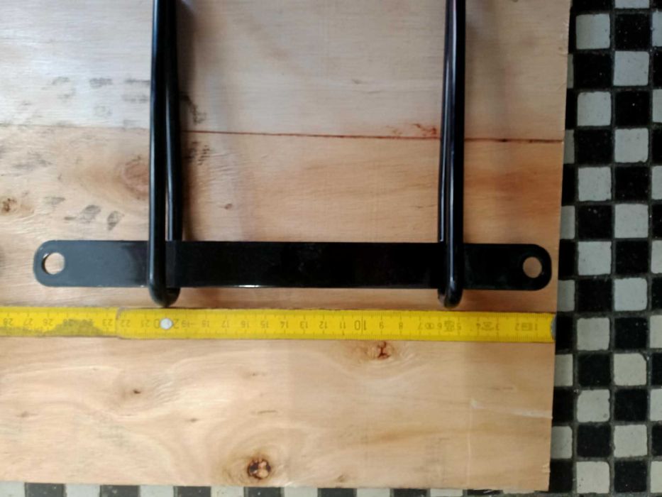 Stelaż sakw bocznych