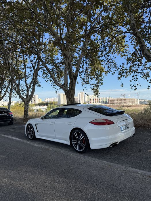 Porsche Panamera 3.0 V6 Diesel