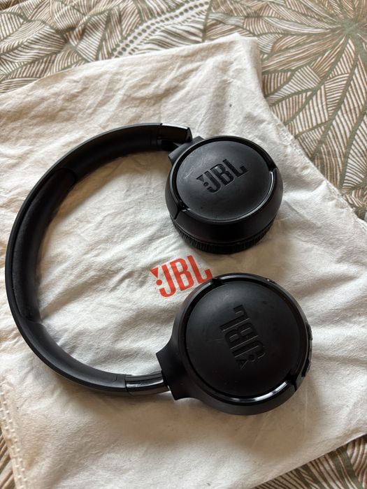 Fones JBL bluetooth