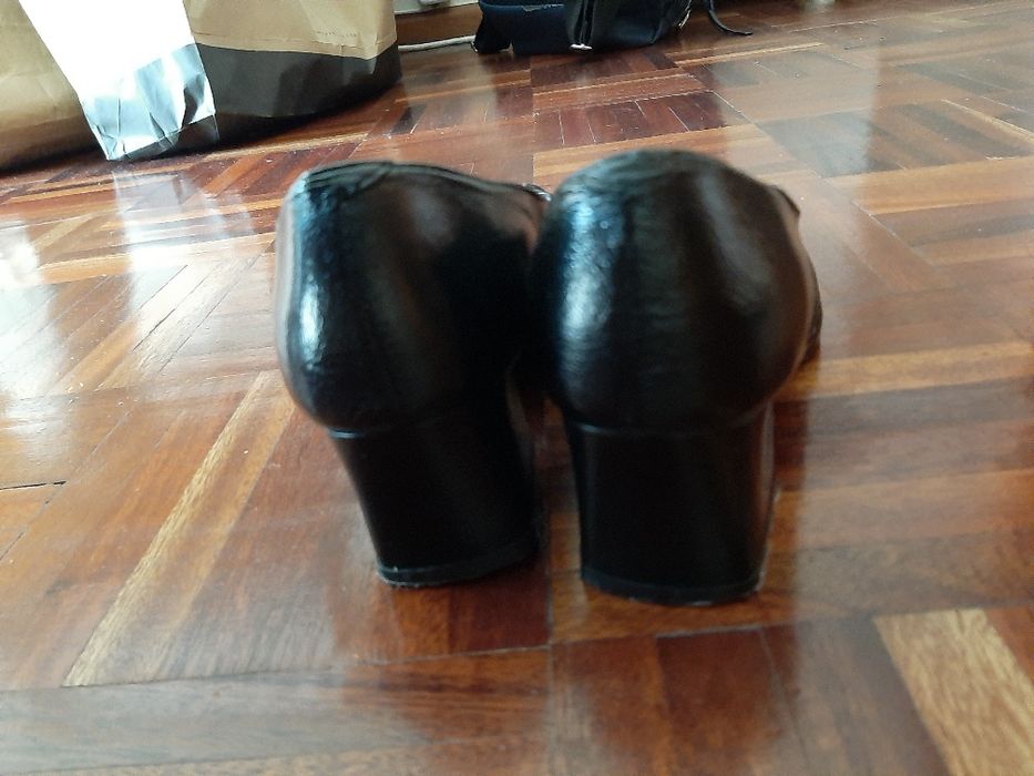 Sapatos académicos marca a Toga