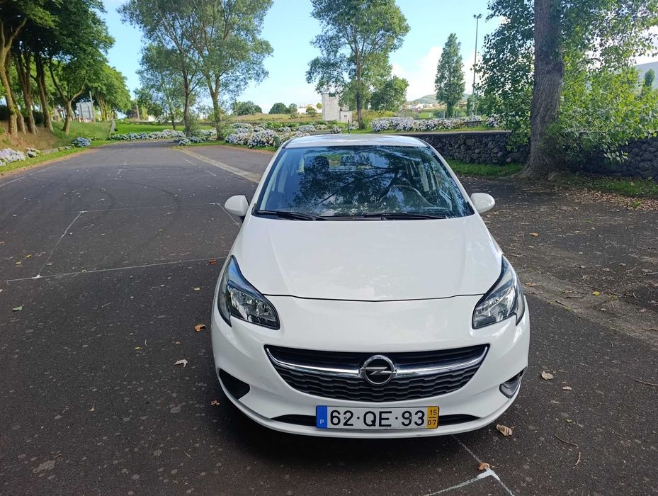 Opel Corsa 1.4 Automático 2015